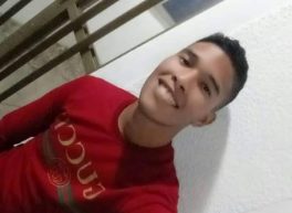 Eduardo Rondon, 25 años, Hombre