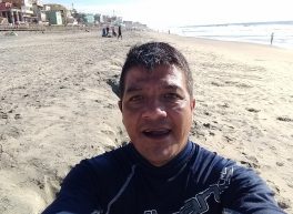 Luis Enrique Tola Pérez, 48 años, Hombre