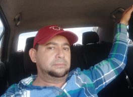 Carlos Ramirez, 42 años, Hombre